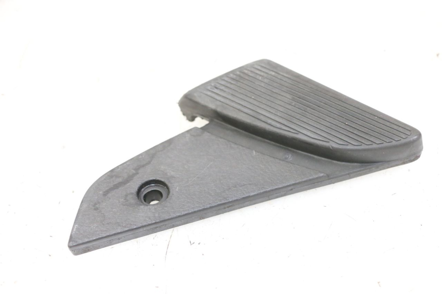 photo de PODNÓŻEK TYLNY LEWY PIAGGIO VESPA LX 150 (2005 - 2013) - Zoom stanu zużycia