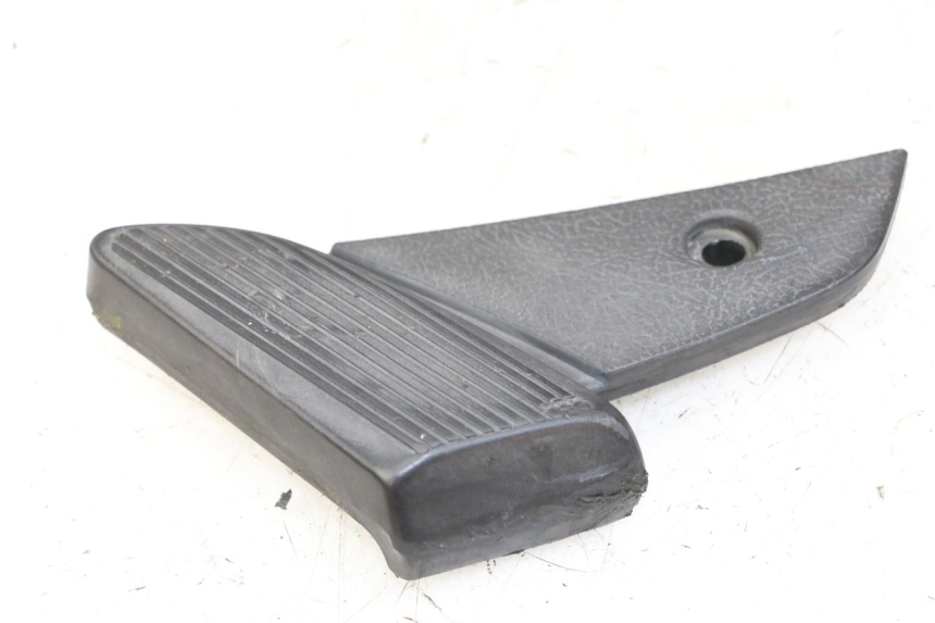 photo de PODNÓŻEK TYLNY LEWY PIAGGIO VESPA LX IE 125 (2010 - 2012) - Szczegół części