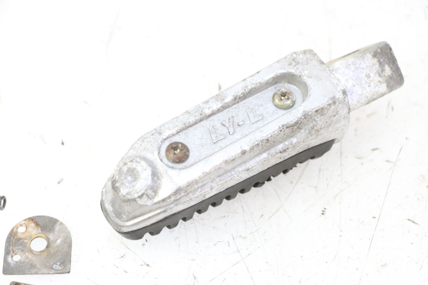 photo de PODNÓŻEK TYLNY LEWY MAG POWER R-STREET 50 (2016 - 2025) - Zoom stanu zużycia