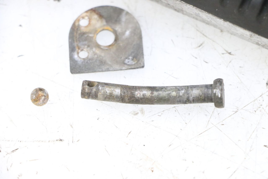 photo de PODNÓŻEK TYLNY LEWY MAG POWER R-STREET 50 (2016 - 2025) - Widok ogólny