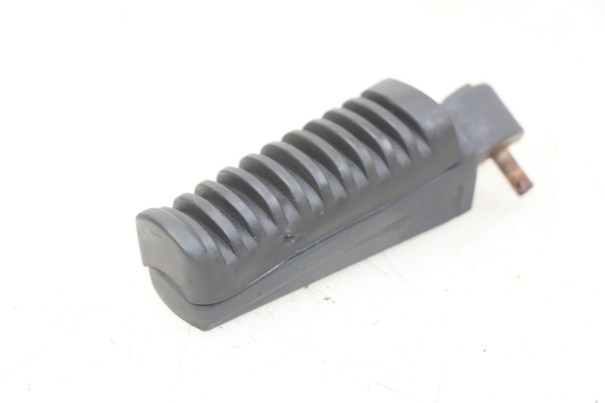 photo de PODNÓŻEK TYLNY LEWY YAMASAKI RAPTOR 50 (2013 - 2018) - Inny kąt widzenia