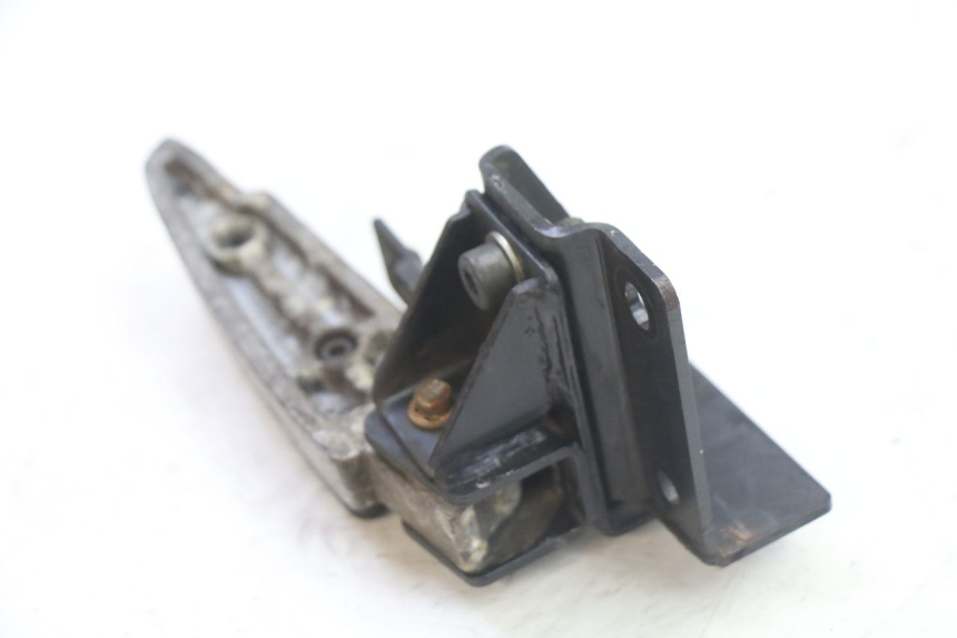 photo de PODNÓŻEK TYLNY LEWY PEUGEOT SATELIS 125 (2013 - 2018) - Widok ogólny