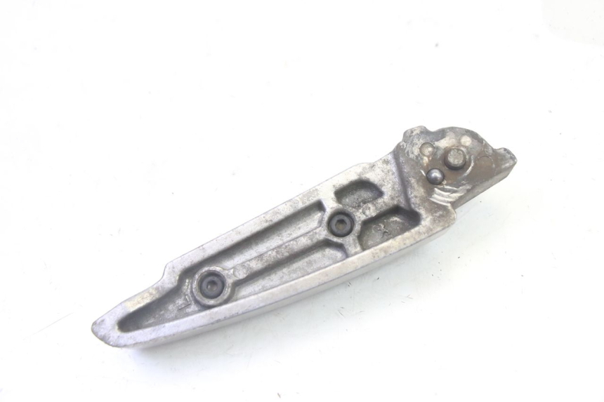 photo de PODNÓŻEK TYLNY LEWY PEUGEOT SATELIS 125 (2013 - 2018) - Zbliżenie techniczne