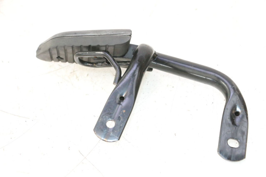 photo de PODNÓŻEK TYLNY LEWY HONDA SH 125 (2001 - 2003) - Zoom stanu zużycia