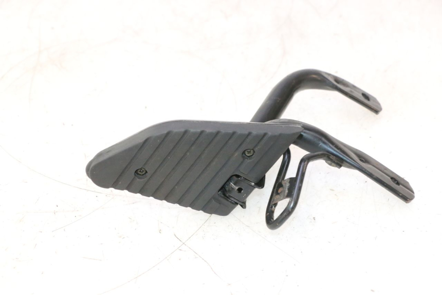 photo de PODNÓŻEK TYLNY LEWY HONDA SH 125 (2001 - 2003) - Widok ogólny