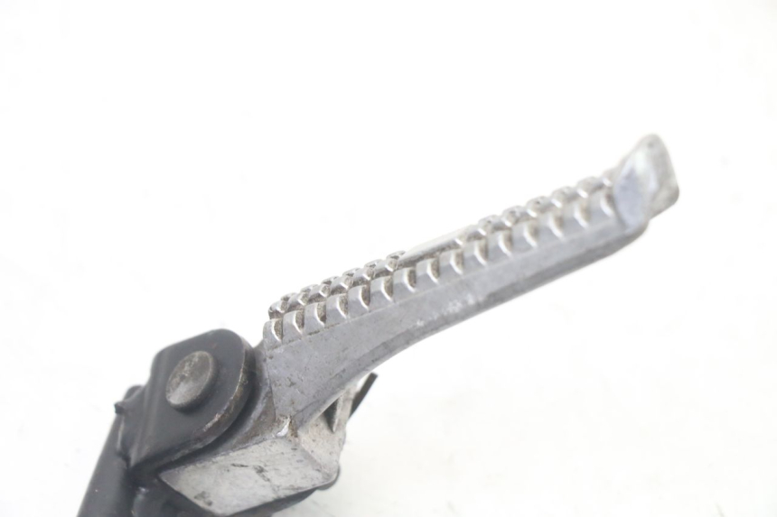 photo de PODNÓŻEK TYLNY LEWY GILERA STALKER 50 (1997 - 2005) - Zoom stanu zużycia