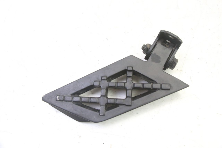 photo de PODNÓŻEK TYLNY LEWY PEUGEOT STREETZONE I NAKED 2T 50 (2018 - 2020) - Widok główny