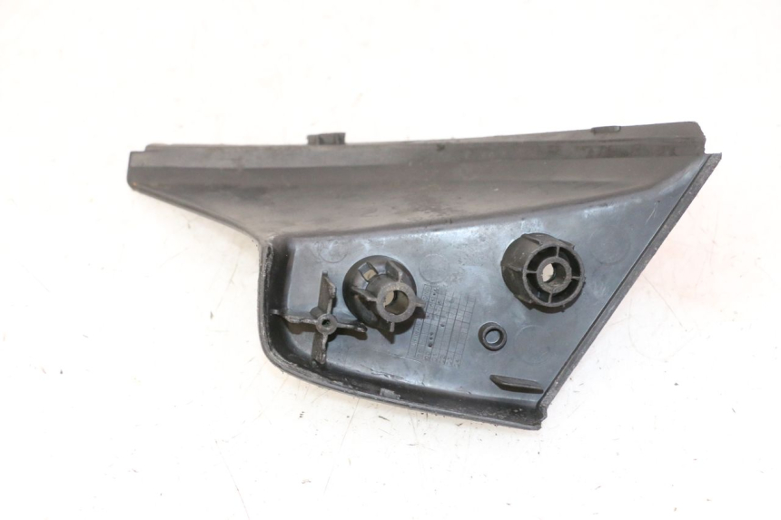 photo de PODNÓŻEK TYLNY LEWY MBK STUNT NAKED 50 (2004 - 2018) - Szczegół części