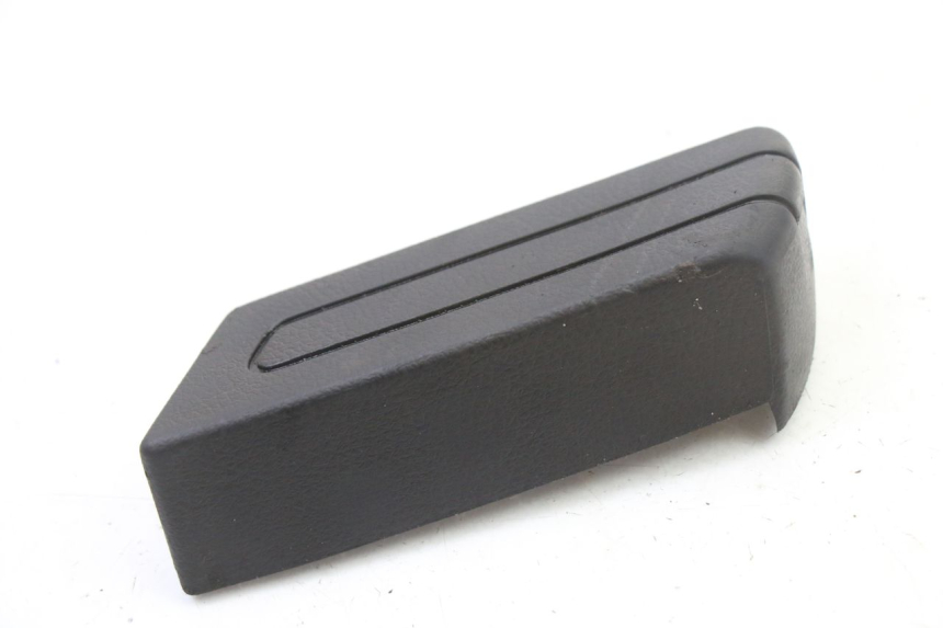 photo de PODNÓŻEK TYLNY LEWY PIAGGIO SUPER LX 125 (2000 - 2003) - Zoom stanu zużycia