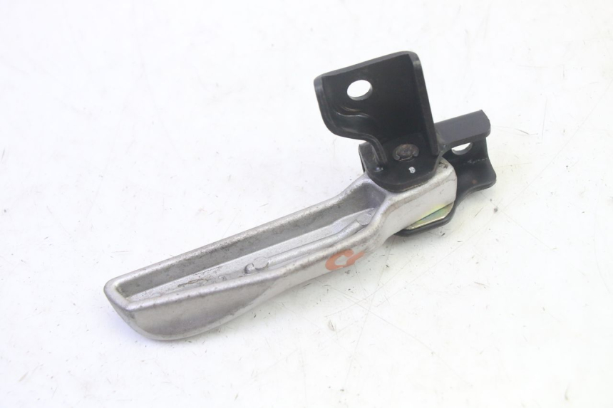 photo de PODNÓŻEK TYLNY LEWY PEUGEOT TWEET PRO EFI 4T 50 (2021 - 2022) - Widok ogólny