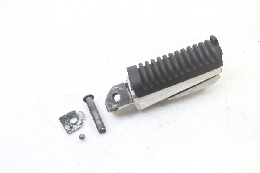 photo de PODNÓŻEK TYLNY LEWY YAMAHA XJ6 ABS 600 (2008 - 2016) - Widok główny