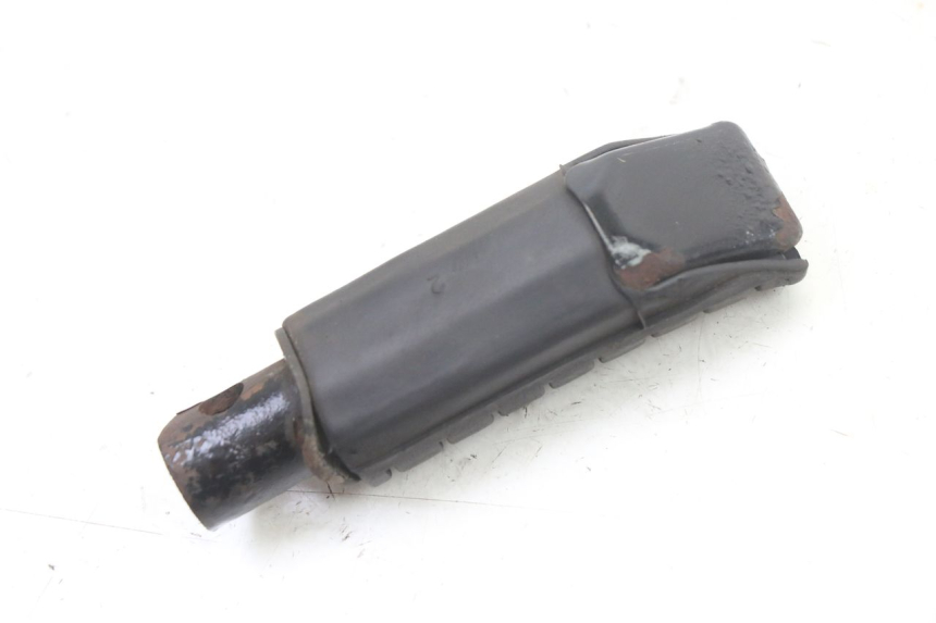 photo de PODNÓŻEK TYLNY LEWY HONDA XLV VARADERO 125 (2000 - 2006) - Zbliżenie techniczne