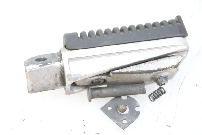 photo de PODNÓŻEK TYLNY LEWY YAMAHA XJ6 600 (2008 - 2016) - Inny kąt widzenia