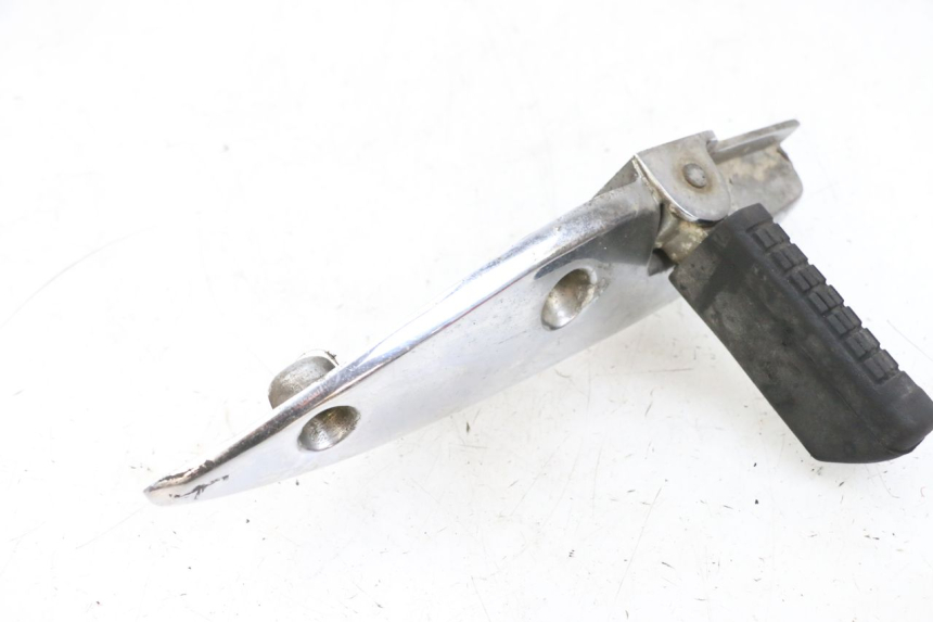 photo de PODNÓŻEK TYLNY LEWY KYMCO ZING 125 (1997 - 2003) - Stan powierzchni