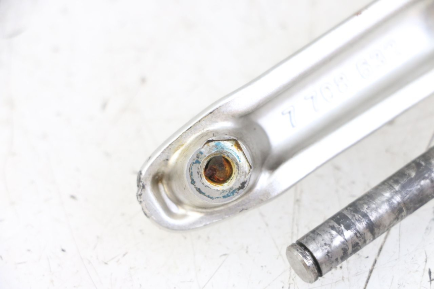 photo de PODNÓŻEK PRZEDNI PRAWY BMW S RR ABS S1000RR 1000 (2015 - 2018) - Inny kąt widzenia