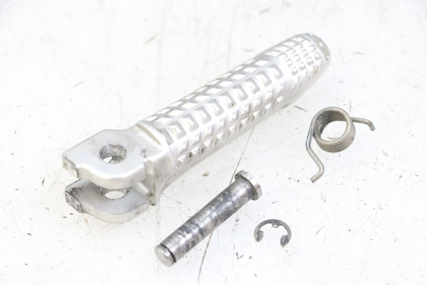 photo de PODNÓŻEK PRZEDNI PRAWY BMW S RR ABS S1000RR 1000 (2015 - 2018) - Punkty mocowania