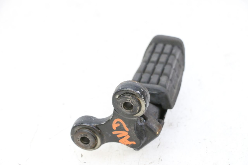 photo de PODNÓŻEK PRZEDNI PRAWY YAMAHA FJ 36Y 1100 (1984 - 1985) - Inny kąt widzenia