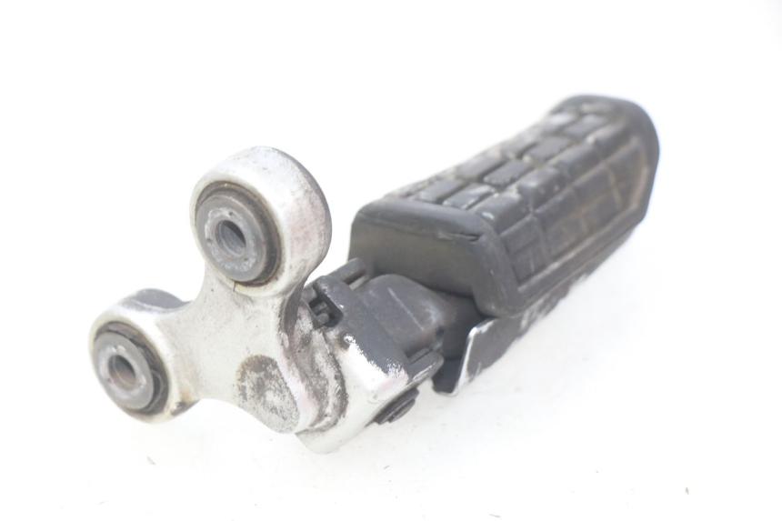 photo de PODNÓŻEK PRZEDNI PRAWY YAMAHA FJ 3CX 1200 (1986 - 1996) - Inny kąt widzenia