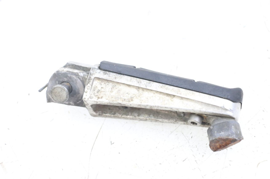 photo de PODNÓŻEK PRZEDNI PRAWY YAMAHA FJR ABS 1300 (2006 - 2012) - Zoom stanu zużycia