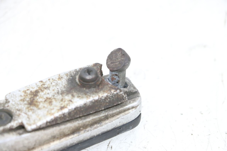 photo de PODNÓŻEK PRZEDNI PRAWY YAMAHA FJR ABS 1300 (2006 - 2012) - Inny kąt widzenia