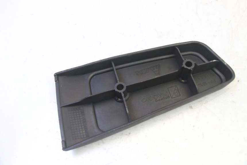 photo de PODNÓŻEK PRZEDNI PRAWY PIAGGIO MP3 RL 250 (2006 - 2010) - Inny kąt widzenia