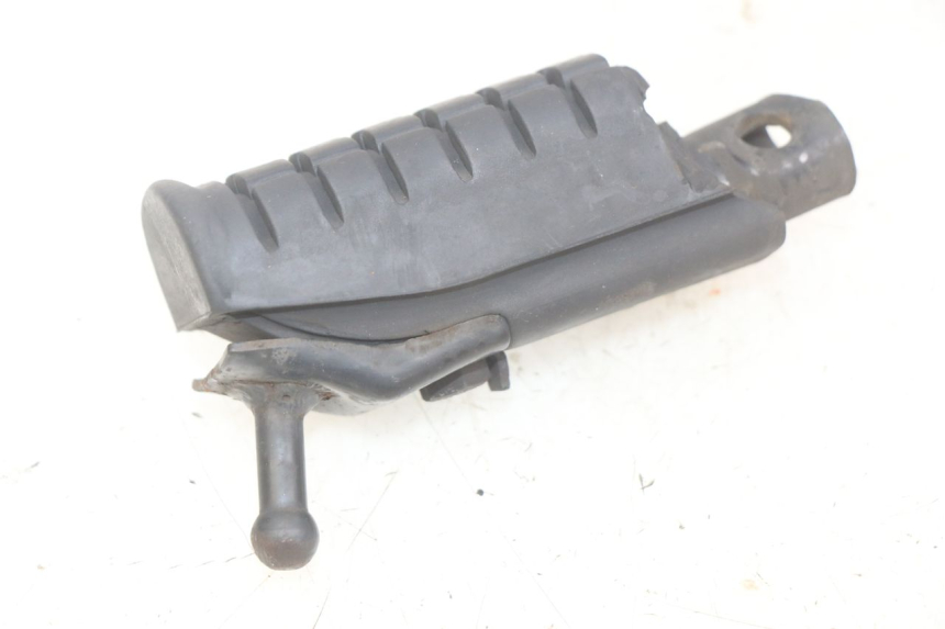 photo de PODNÓŻEK PRZEDNI PRAWY DAELIM VJ ROADWIN FI 125 (2008 - 2017) - Zbliżenie techniczne