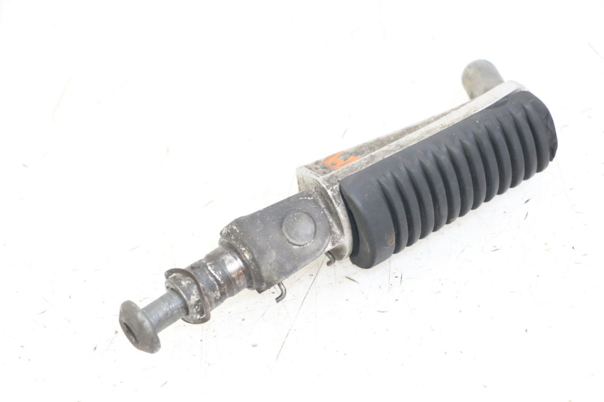 photo de PODNÓŻEK PRZEDNI PRAWY YAMAHA FZS FAZER 600 (2001 - 2003) - Inny kąt widzenia