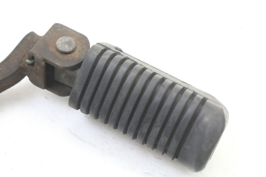 photo de PODNÓŻEK PRZEDNI PRAWY YAMAHA SR 125 (1982 - 2003) - Zoom stanu zużycia