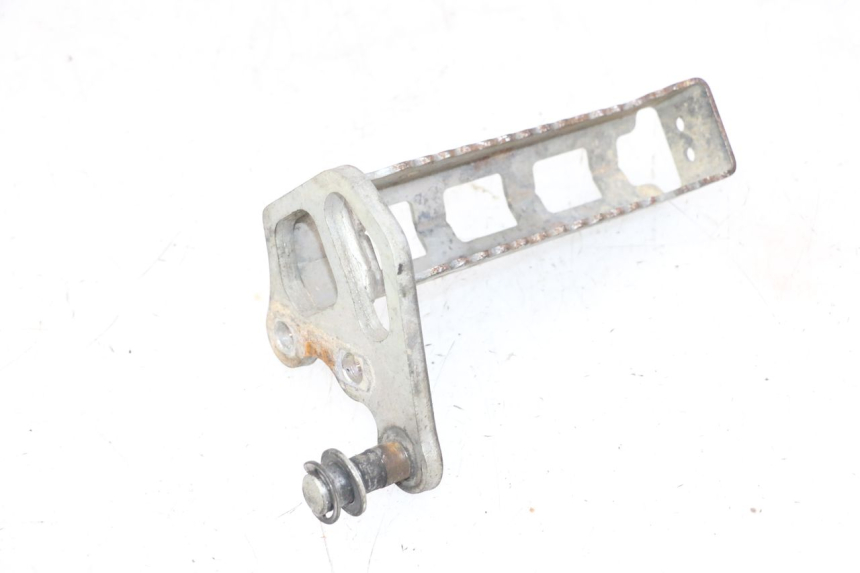 photo de PODNÓŻEK PRZEDNI PRAWY YAMAHA YFM R RAPTOR 250 (2008 - 2014) - Zbliżenie techniczne