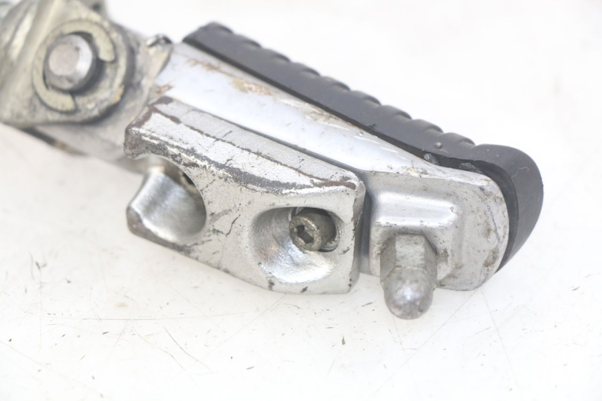 photo de PODNÓŻEK PRZEDNI PRAWY KAWASAKI Z 750 (2007 - 2013) - Inny kąt widzenia