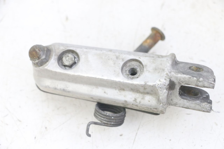 photo de PODNÓŻEK PRZEDNI LEWY HONDA CBF 500 (2004 - 2007) - Inny kąt widzenia