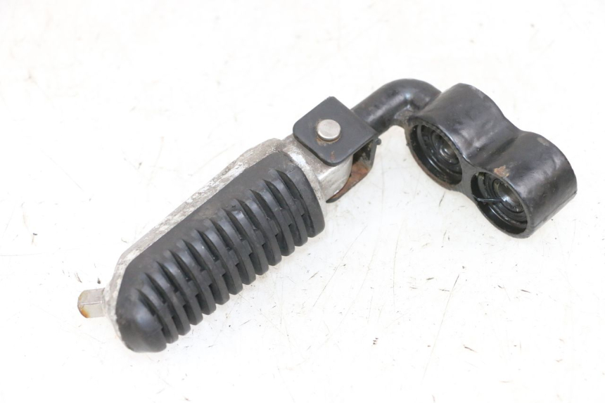 photo de PODNÓŻEK PRZEDNI LEWY KSR CODE 125 (2018 - 2020) - Widok główny