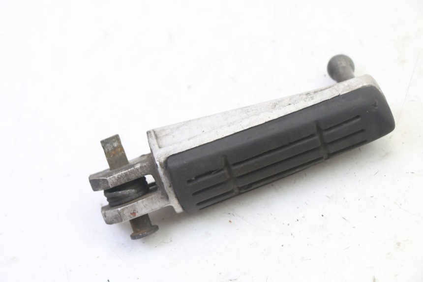 photo de PODNÓŻEK PRZEDNI LEWY YAMAHA FZ6 FAZER S2 600 (2007 - 2011) - Zoom stanu zużycia