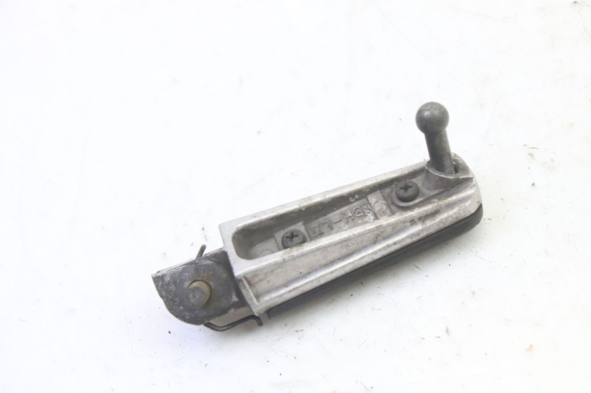 photo de PODNÓŻEK PRZEDNI LEWY YAMAHA FZ6 FAZER S2 600 (2007 - 2011) - Zbliżenie techniczne