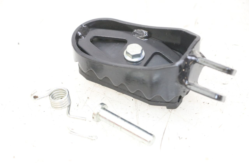 photo de PODNÓŻEK PRZEDNI LEWY ROYAL ENFIELD SCRAM 411 (2022 - 2024) - Szczegół części