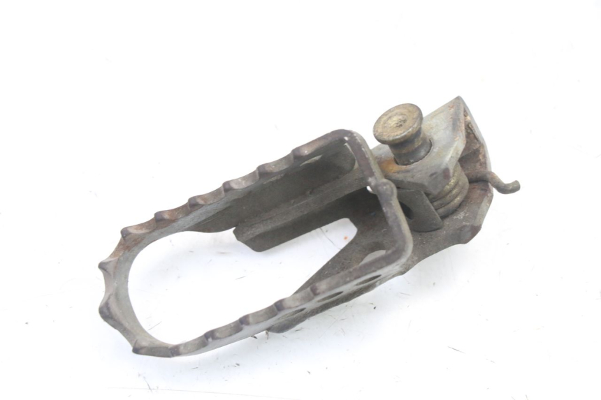 photo de PODNÓŻEK PRZEDNI LEWY YAMAHA TTR 125 (2000 - 2020) - Szczegół części