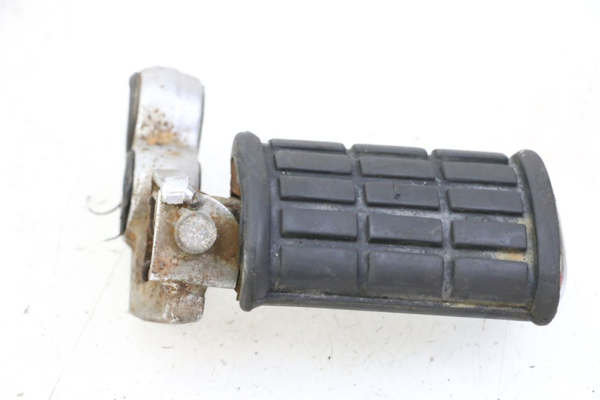 photo de PODNÓŻEK PRZEDNI LEWY YAMAHA XV VIRAGO 535 (1988 - 2004) - Stan powierzchni