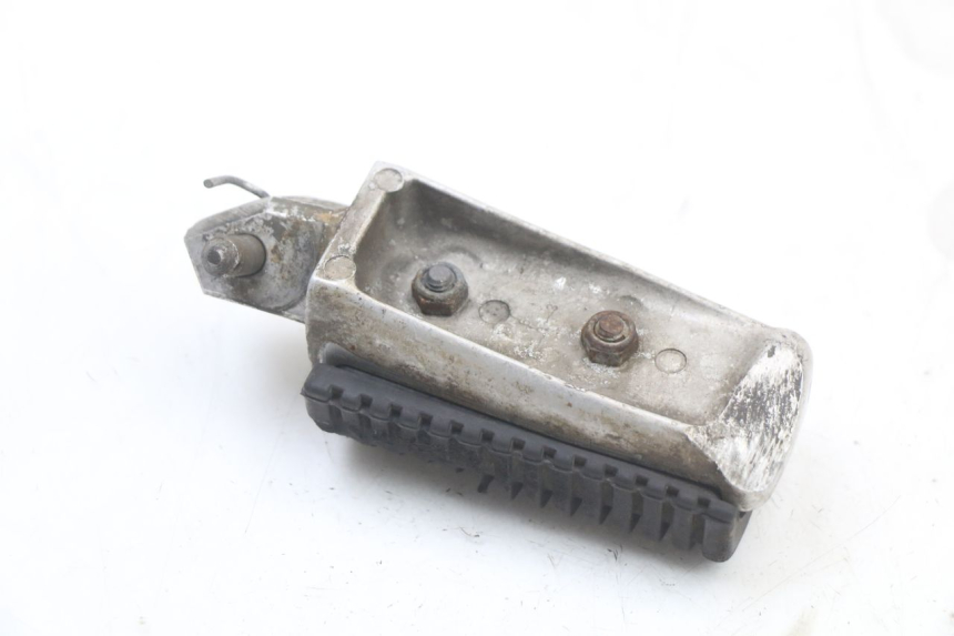 photo de PODNÓŻEK PRZEDNI LEWY YAMAHA XVS DRAG STAR DRAGSTAR 650 (1997 - 2007) - Zbliżenie techniczne