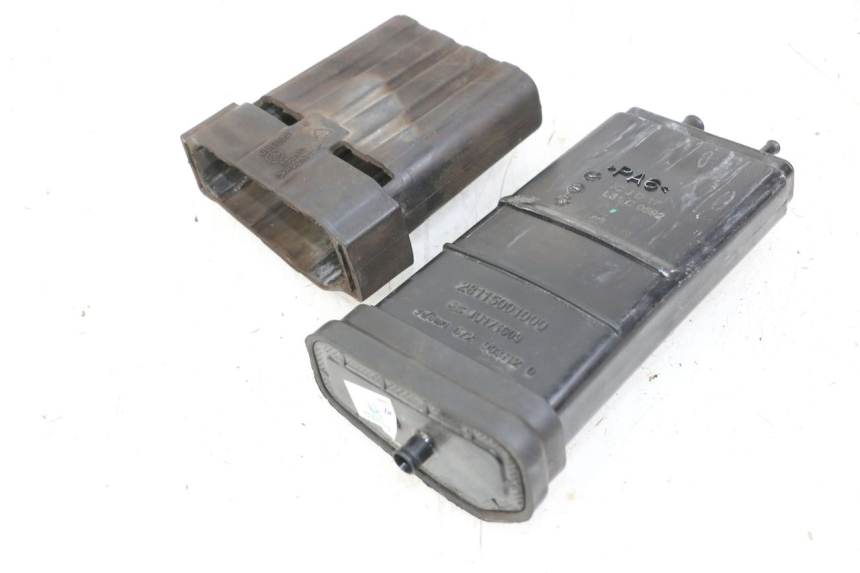 photo de Pojemnik filtra węglowego HUSQVARNA SVARTPILEN 401 (2018 - 2023) - Widok główny