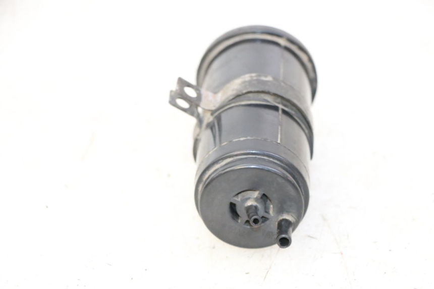 photo de Pojemnik filtra węglowego KEEWAY K-LIGHT KLIGHT 125 (2018 - 2025) - Zoom stanu zużycia