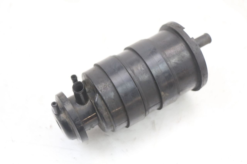 photo de Pojemnik filtra węglowego KYMCO X-TOWN XTOWN 125 (2016 - 2021) - Zoom stanu zużycia