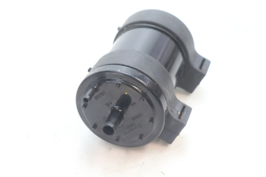 photo de KANISTER PIAGGIO MP3 HPE 530 (2022 - 2026) - Zbliżenie techniczne