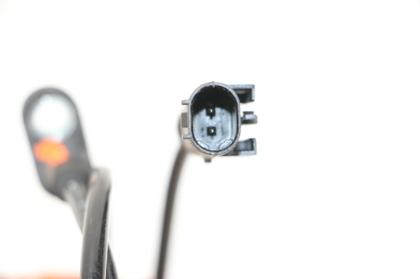 photo de CZUJNIK ABS TYLNY SEGWAY NINEBOT E125S 1 (2022 - 2026) - Zbliżenie techniczne