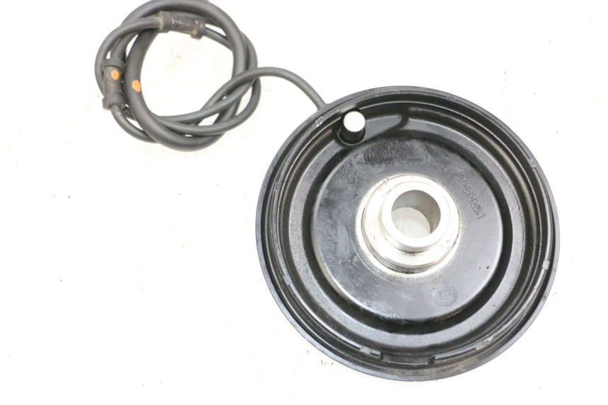 photo de CZUJNIK ABS TYLNY YAMAHA FJR ABS 1300 (2006 - 2012) - Zbliżenie techniczne