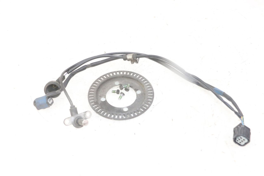 photo de CZUJNIK ABS TYLNY HONDA FORZA ABS 300 (2013 - 2017) - Zoom stanu zużycia