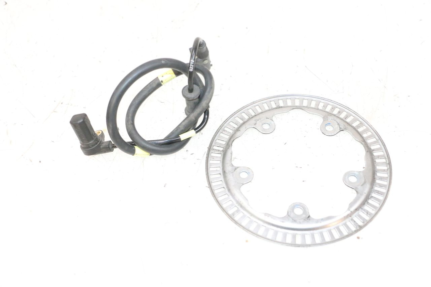 photo de CZUJNIK ABS TYLNY PIAGGIO MP3 HPE 300 (2019 - 2026) - Punkty mocowania