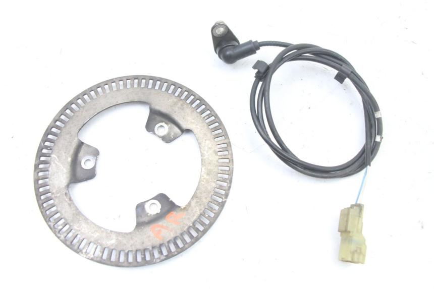 photo de CZUJNIK ABS TYLNY PEUGEOT SATELIS 125 (2013 - 2018) - Szczegół części