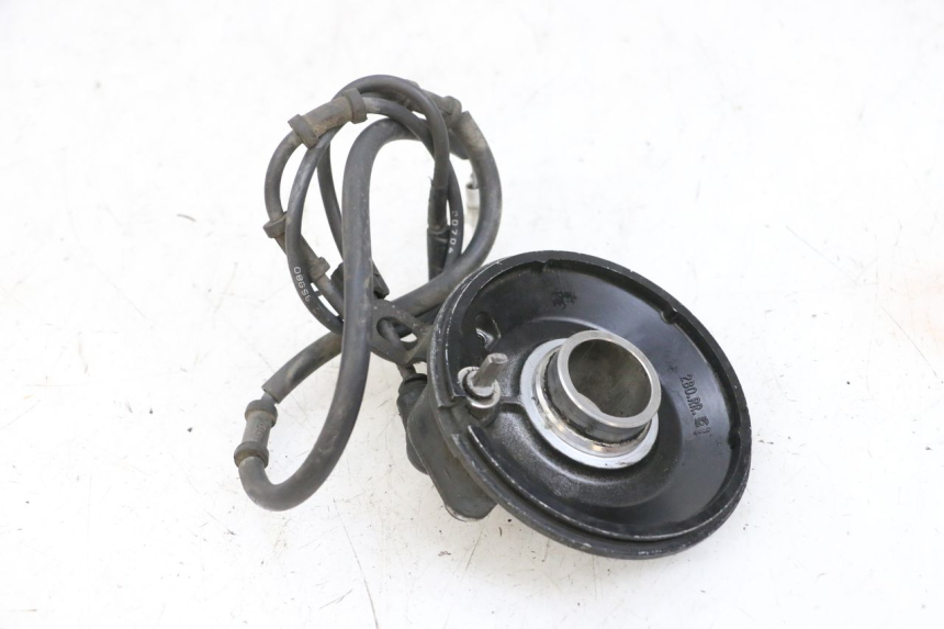 photo de CZUJNIK ABS TYLNY YAMAHA TDM ABS 900 (2002 - 2014) - Inny kąt widzenia