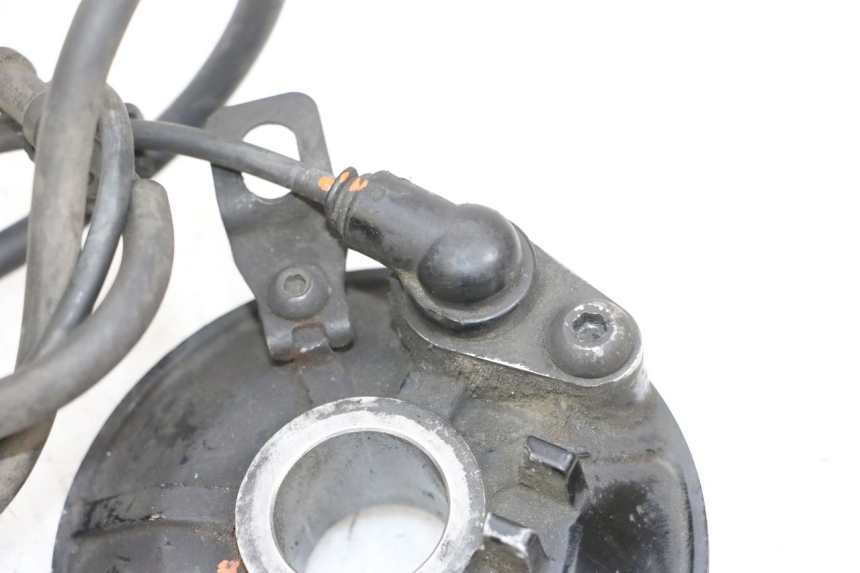 photo de CZUJNIK ABS TYLNY YAMAHA TDM ABS 900 (2002 - 2014) - Stan powierzchni