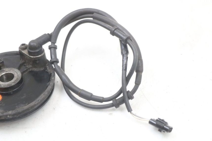 photo de CZUJNIK ABS TYLNY YAMAHA XJ6 ABS 600 (2008 - 2016) - Zbliżenie techniczne